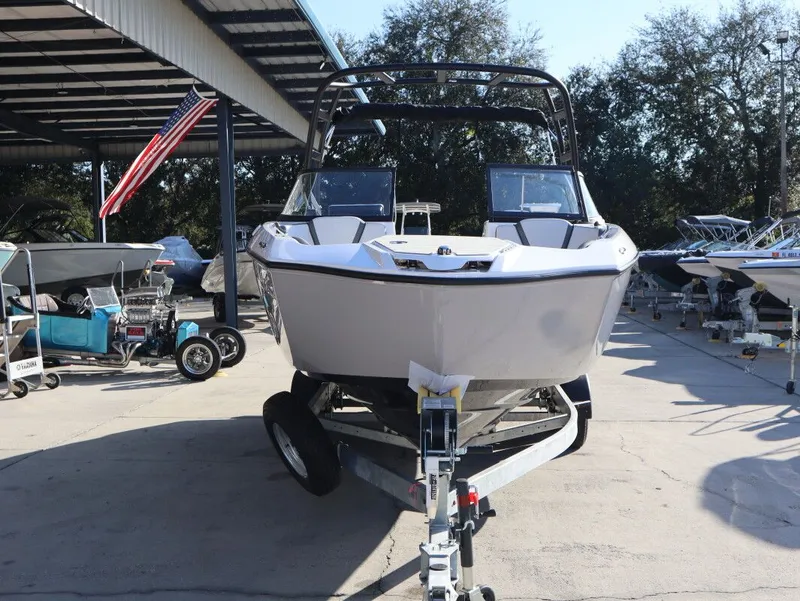 Slide: The Image of Yamaha AR250 2026 - 4