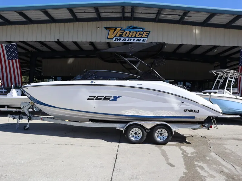 The Image of Yamaha 255XE 2026 - 1