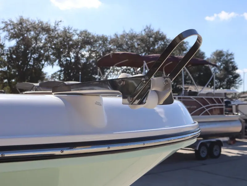 Slide: The Image of Bayliner TROPHY CC20 2026 - 11