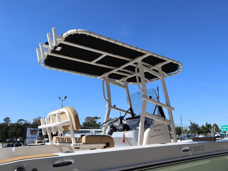 Slide: The Image of Bayliner TROPHY CC20 2026 - 12