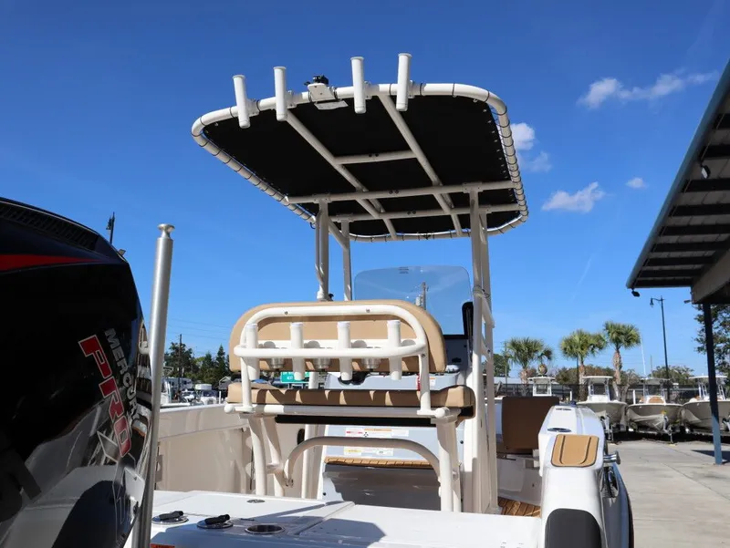 Slide: The Image of Bayliner TROPHY CC20 2026 - 13