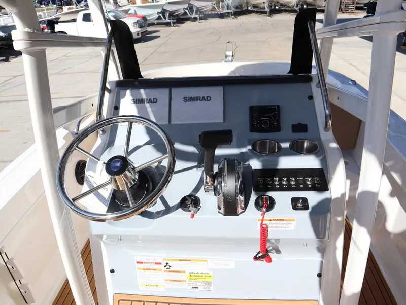 Slide: The Image of Bayliner TROPHY CC20 2026 - 19