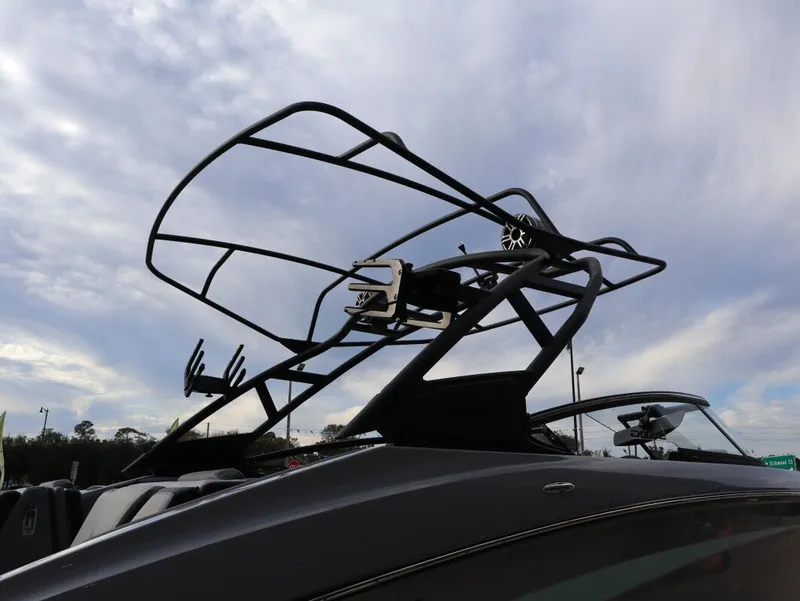 Slide: The Image of Yamaha 255XD 2026 - 14