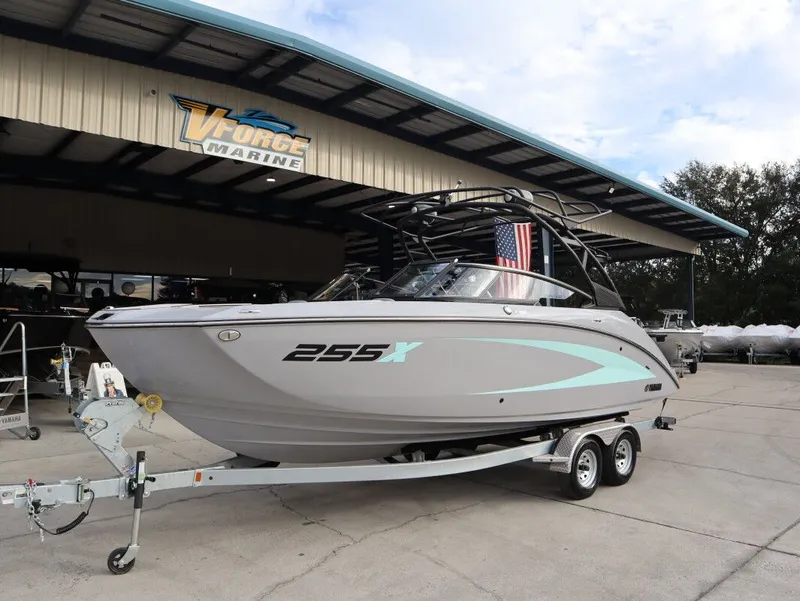 Slide: The Image of Yamaha 255XD 2026 - 5