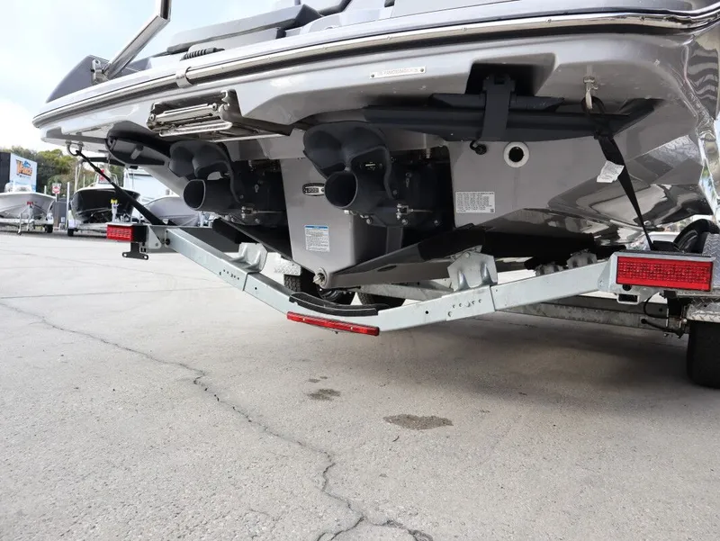 Slide: The Image of Yamaha 255XD 2026 - 9