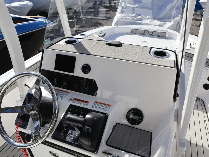 Slide: The Image of Yamaha 195 FSH Sport 2026 - 7