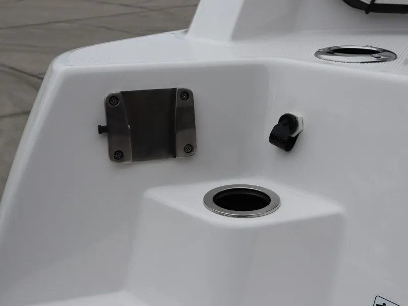 Slide: The Image of Yamaha 222 FSH Sport E 2026 - 10