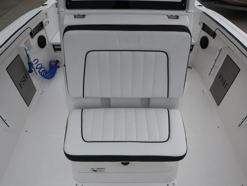 Slide: The Image of Yamaha 222 FSH Sport E 2026 - 16