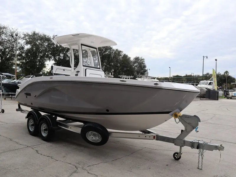 Slide: The Image of Yamaha 222 FSH Sport E 2026 - 4