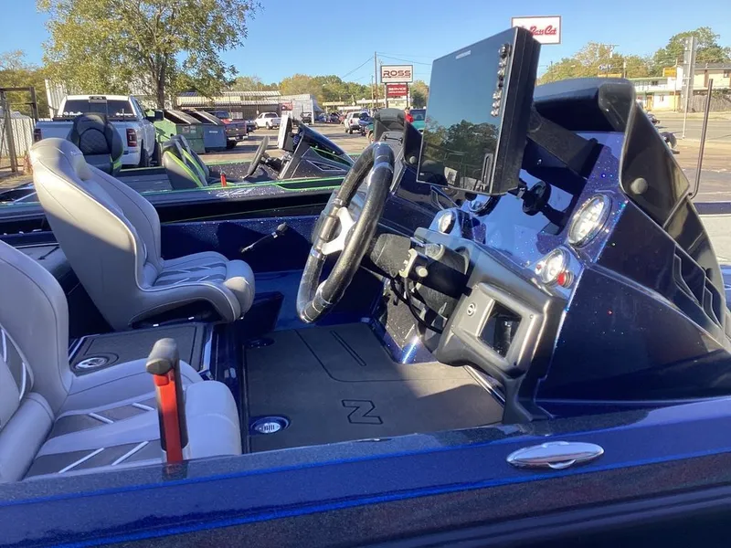 Slide: The Image of Nitro Z21 XL Pro 2022 - 10