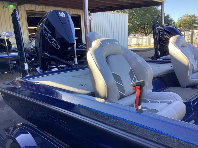 Slide: The Image of Nitro Z21 XL Pro 2022 - 12