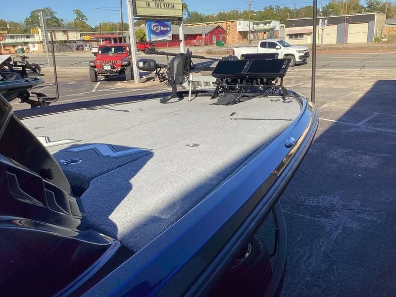 Slide: The Image of Nitro Z21 XL Pro 2022 - 13