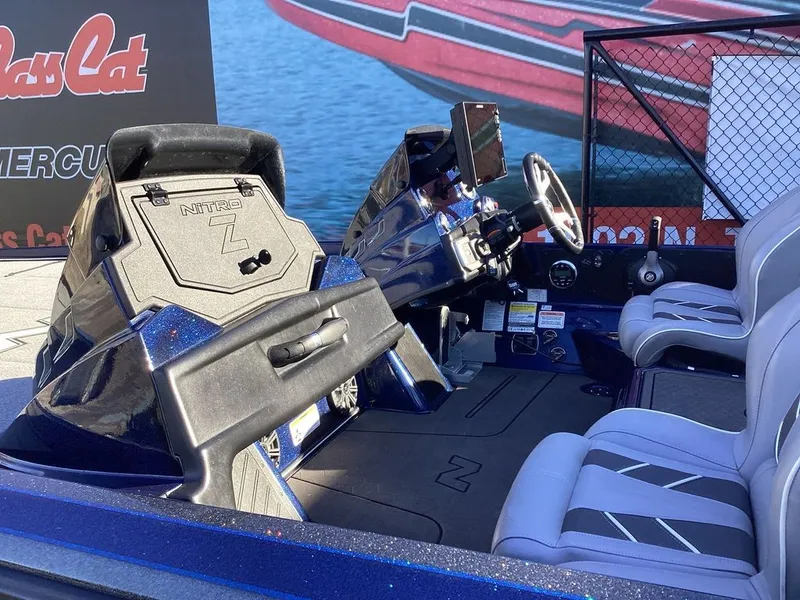 Slide: The Image of Nitro Z21 XL Pro 2022 - 27