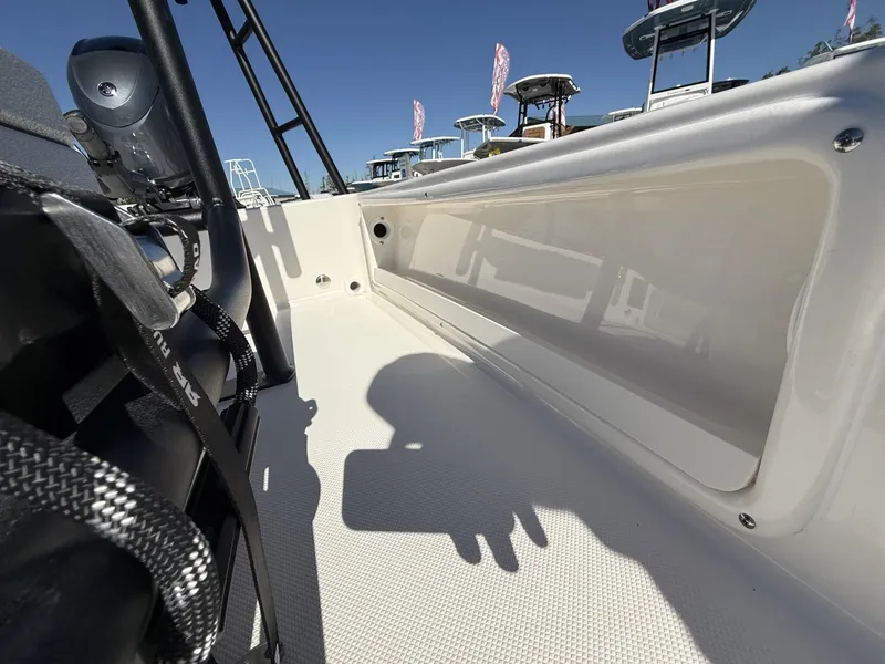 Slide: The Image of Spyder FX16 Wisp 2026 - 6