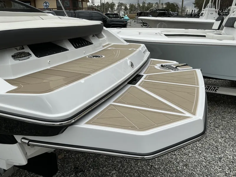 Slide: The Image of Monterey M-20 2025 - 5