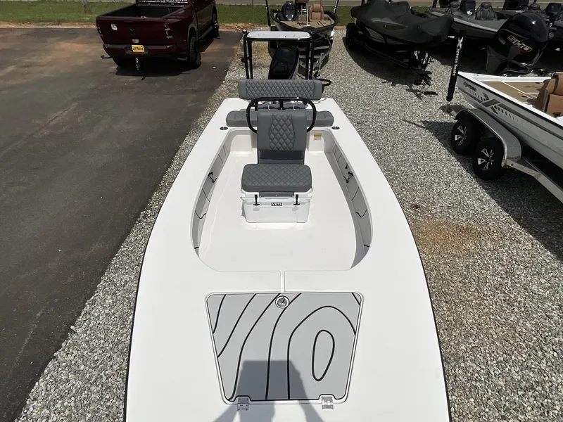 Slide: The Image of Xplor Delta 18CC GUIDE SERIES 2026 - 11