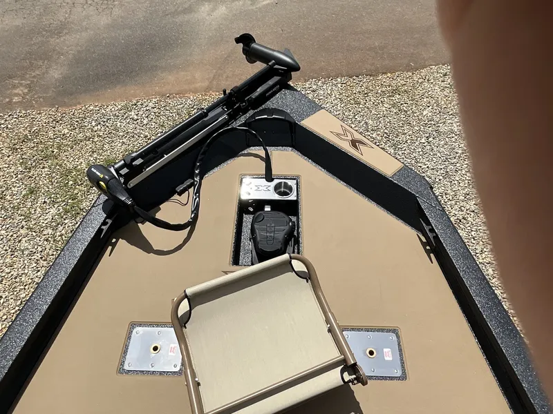 Slide: The Image of Xpress H20C Crappie 2026 - 9