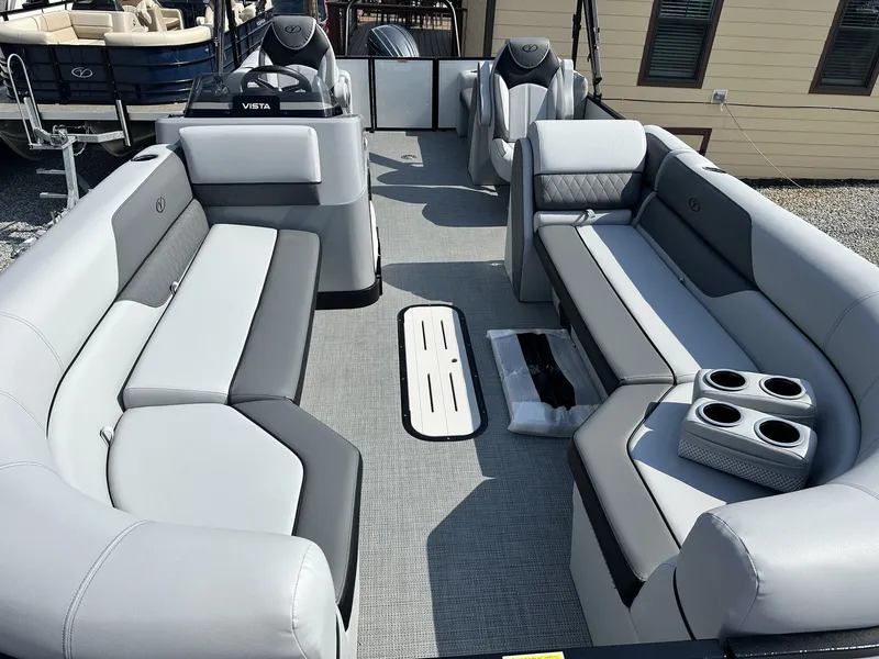 Slide: The Image of Veranda Vista View Series VISTA SPORT 22RC 2026 - 4