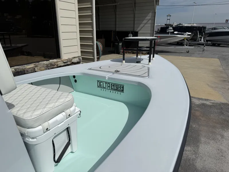 Slide: The Image of Xplor Delta 18CC GUIDE SERIES 2026 - 7