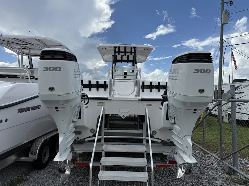 Slide: The Image of Twin Vee GFX2 280 GFX2 2026 - 12