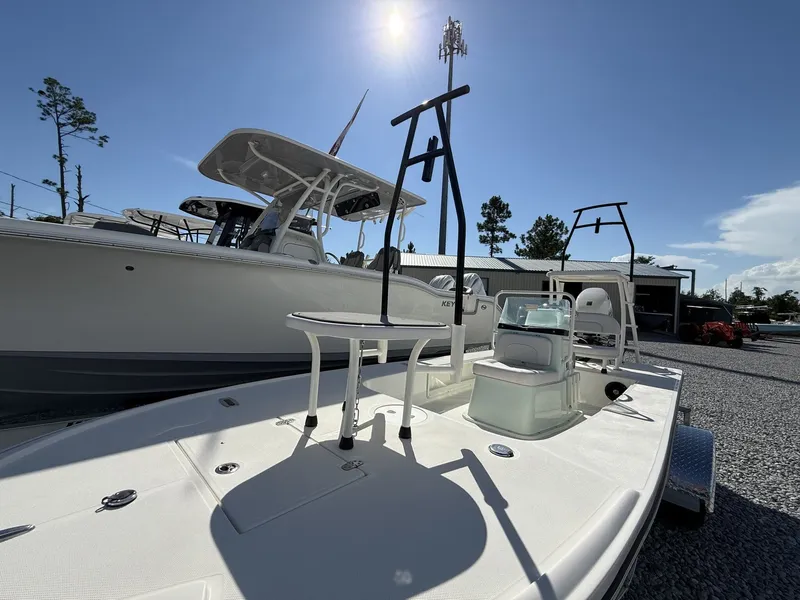 Slide: The Image of Spyder FX17 Flicker 2026 - 14