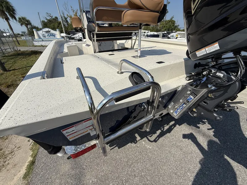 Slide: The Image of Xpress H22B Bay 2026 - 5