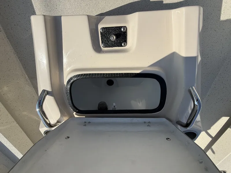 Slide: The Image of Xpress H22B Bay 2026 - 9