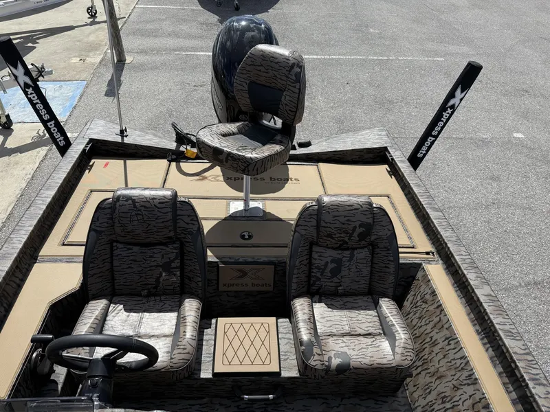 Slide: The Image of Xpress H18 Bass 2026 - 6