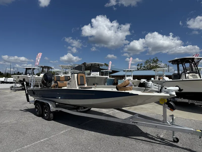 The Image of Xpress H22B Bay 2026 - 1