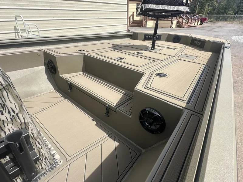 Slide: The Image of Thor LAKE HAMMER 1900 CC 2026 - 5