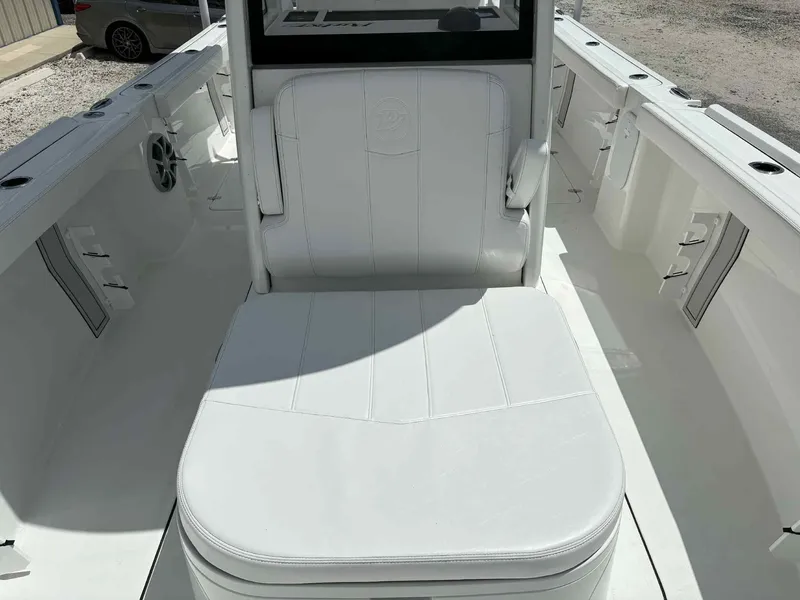 Slide: The Image of Parker Marine 274 Fathom 2026 - 14