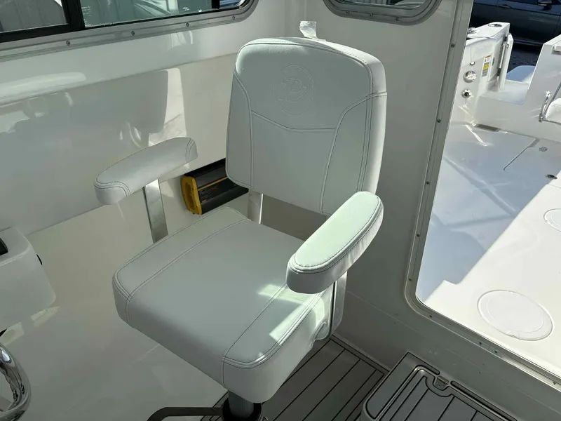 Slide: The Image of Parker 227 Explorer WITH AC 2026 - 11