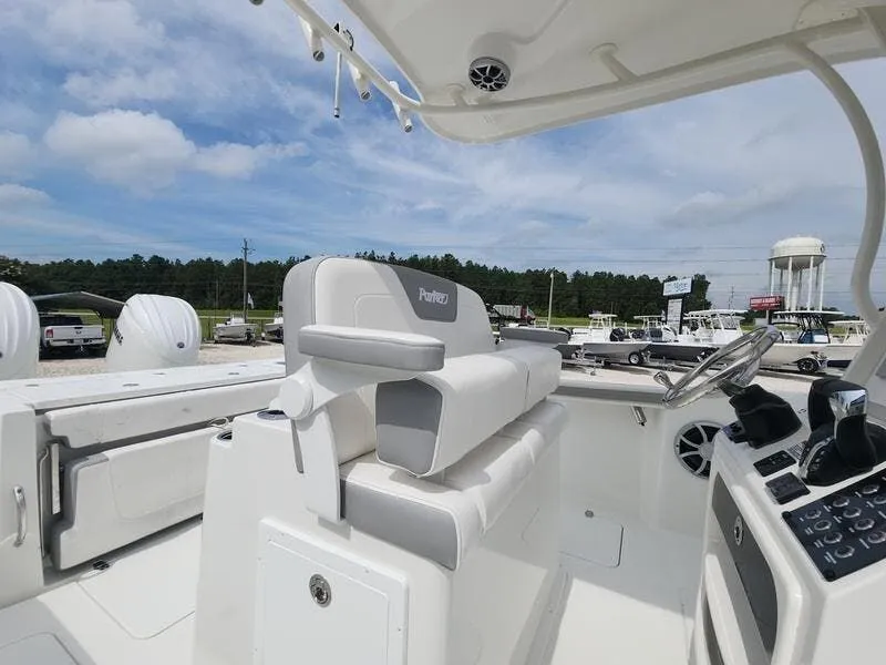 Slide: The Image of Parker 2600 Center Console 2025 - 7