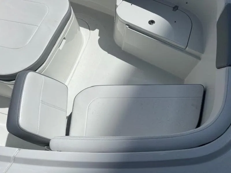 Slide: The Image of Parker Marine 2400 2025 - 20