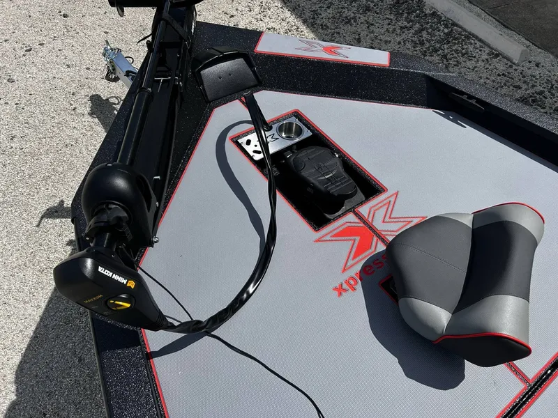 Slide: The Image of Xpress Hyper-Lift Bass Series H20 2025 - 11