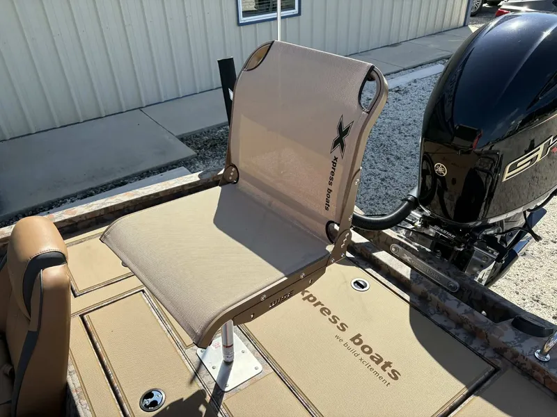 Slide: The Image of Xpress Hyper-Lift Bass Series H20 2026 - 12