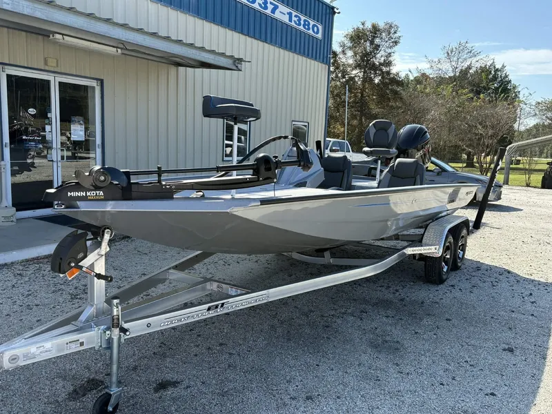 Slide: The Image of Xpress Hyper-Lift Bass Series H20 2026 - 2