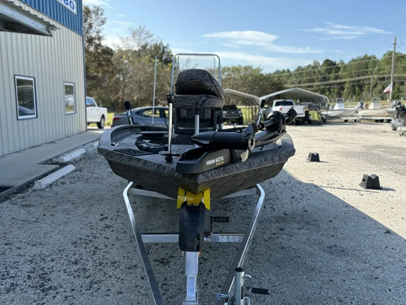 Slide: The Image of Xpress H20B Bay 2026 - 3