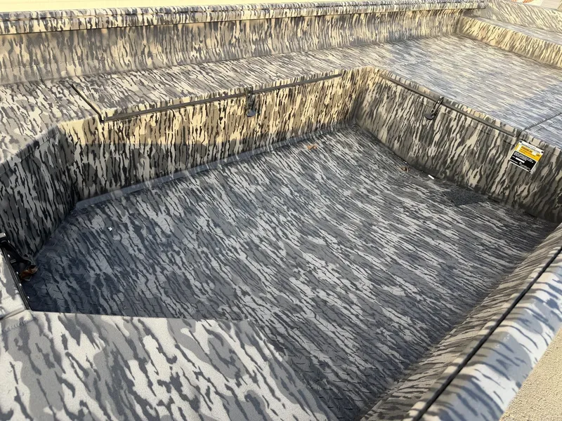 Slide: The Image of Reaper Boats 756 756 STEP TRANSOM 2026 - 5