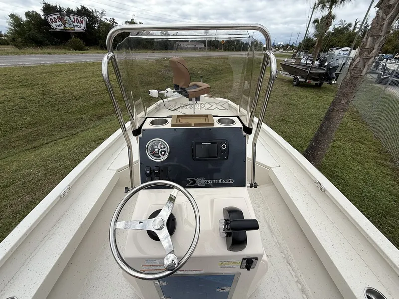 Slide: The Image of Xpress H20B Bay 2026 - 9