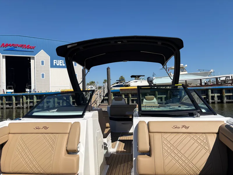 Slide: The Image of Sea Ray SDX 290 2026 - 20