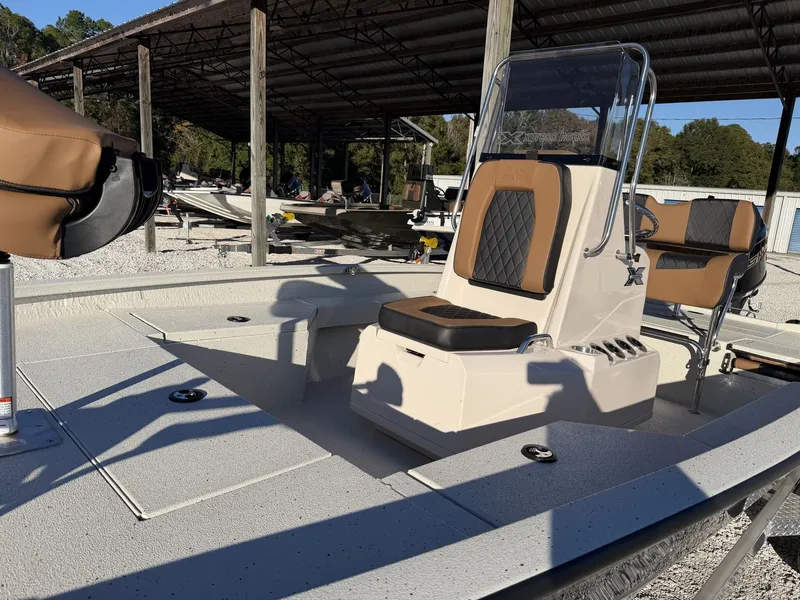 Slide: The Image of Xpress H20B Bay 2026 - 4