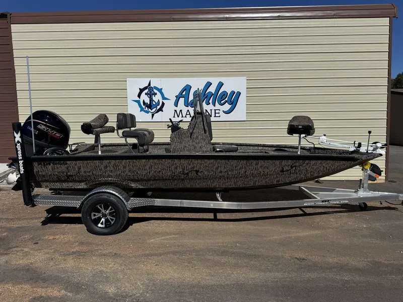 The Image of Xpress H20B Bay 2026 - 1