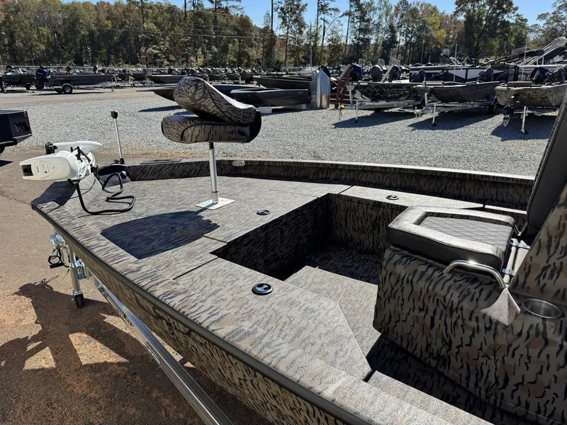 Slide: The Image of Xpress H20B Bay 2026 - 4