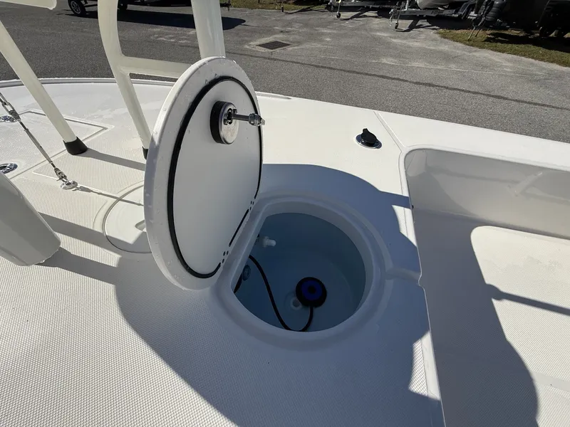 Slide: The Image of Spyder FX16 Wisp 2026 - 5