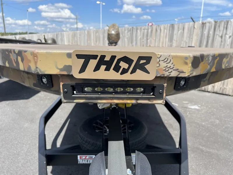 Slide: The Image of Thor Lake Hammer 1754 TOHATSU 60 2025 - 6