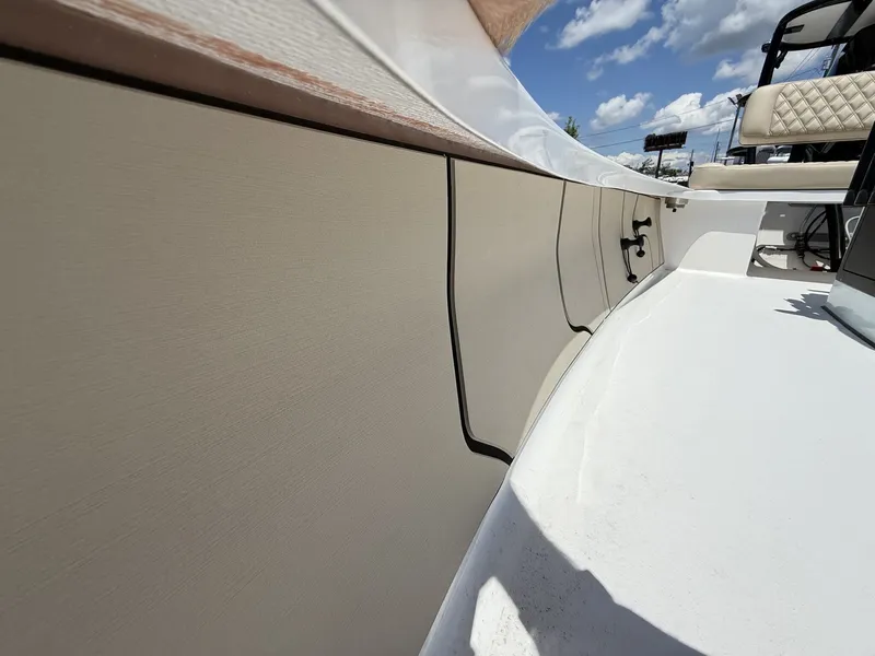 Slide: The Image of Xplor Delta 18CC GUIDE SERIES 2025 - 7