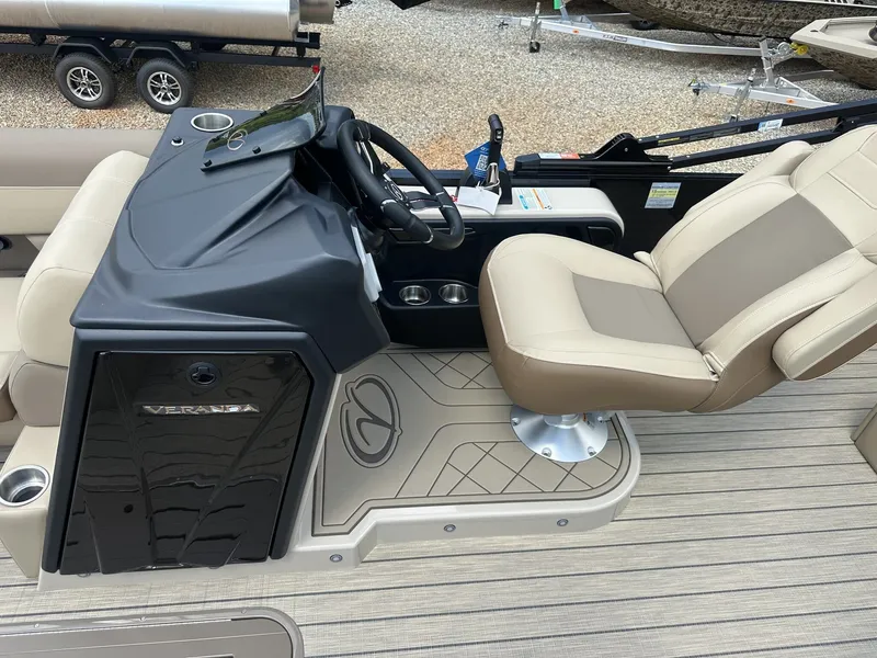 Slide: The Image of Veranda Relax Series 175SHO YAMAHA 2026 - 4