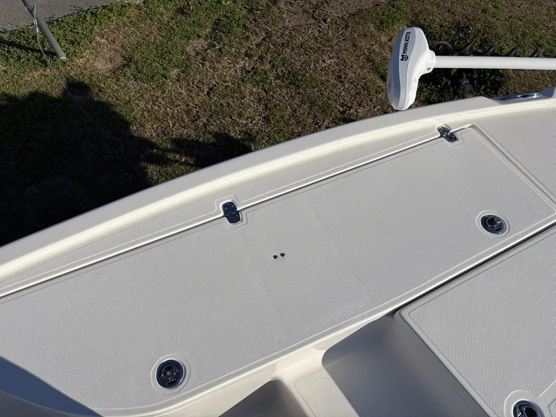 Slide: The Image of Sea Born FX FX21 2024 - 27