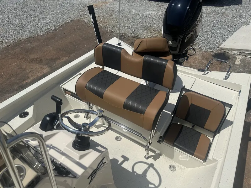 Slide: The Image of Xpress H22B Bay 2026 - 18